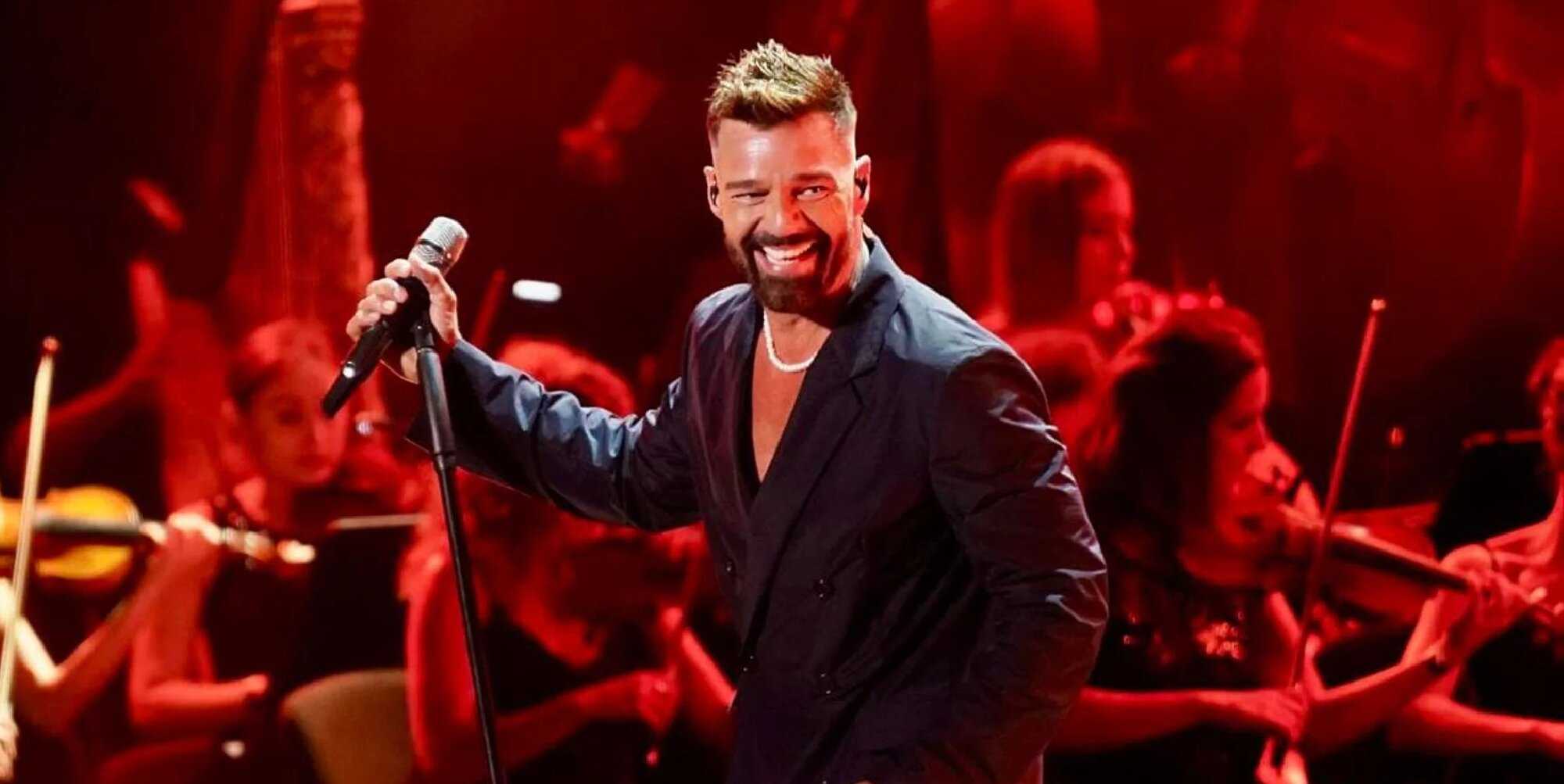 <h1 class="product_title entry-title">Ricky Martin | Κωνσταντινούπολη</h1>
 Image