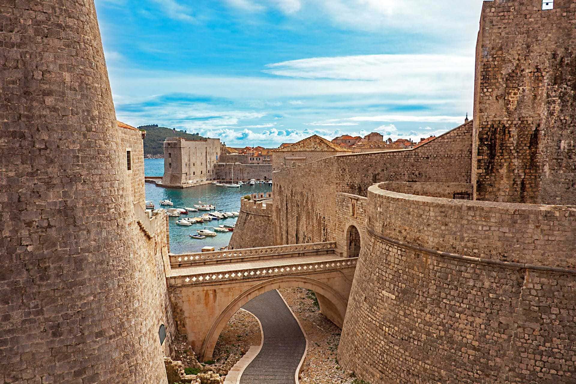 Ντουμπρόβνικ | 28η Οκτωβρίου Image