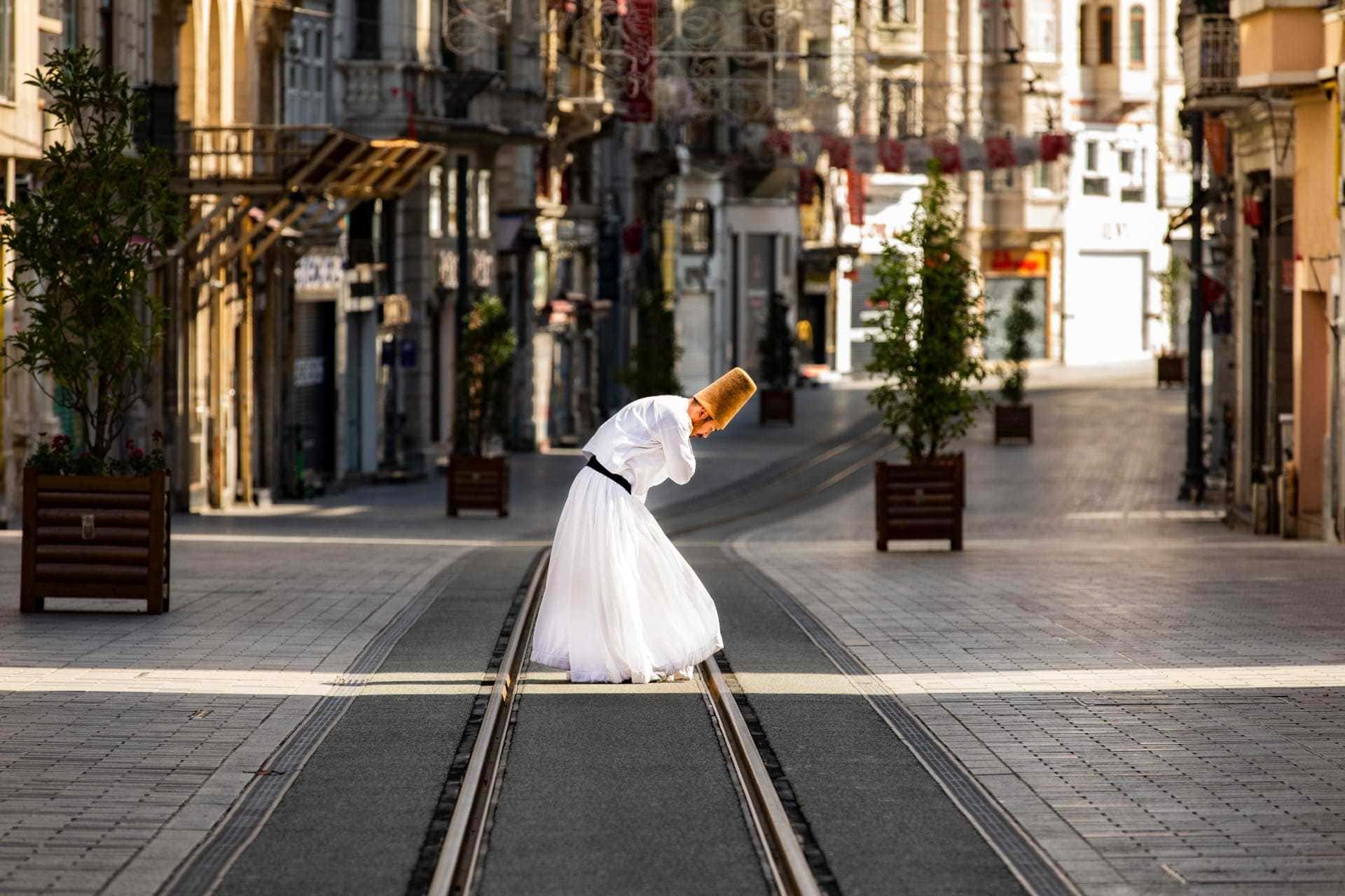 Κωνσταντινούπολη οδικώς | 28η Οκτωβρίου Image