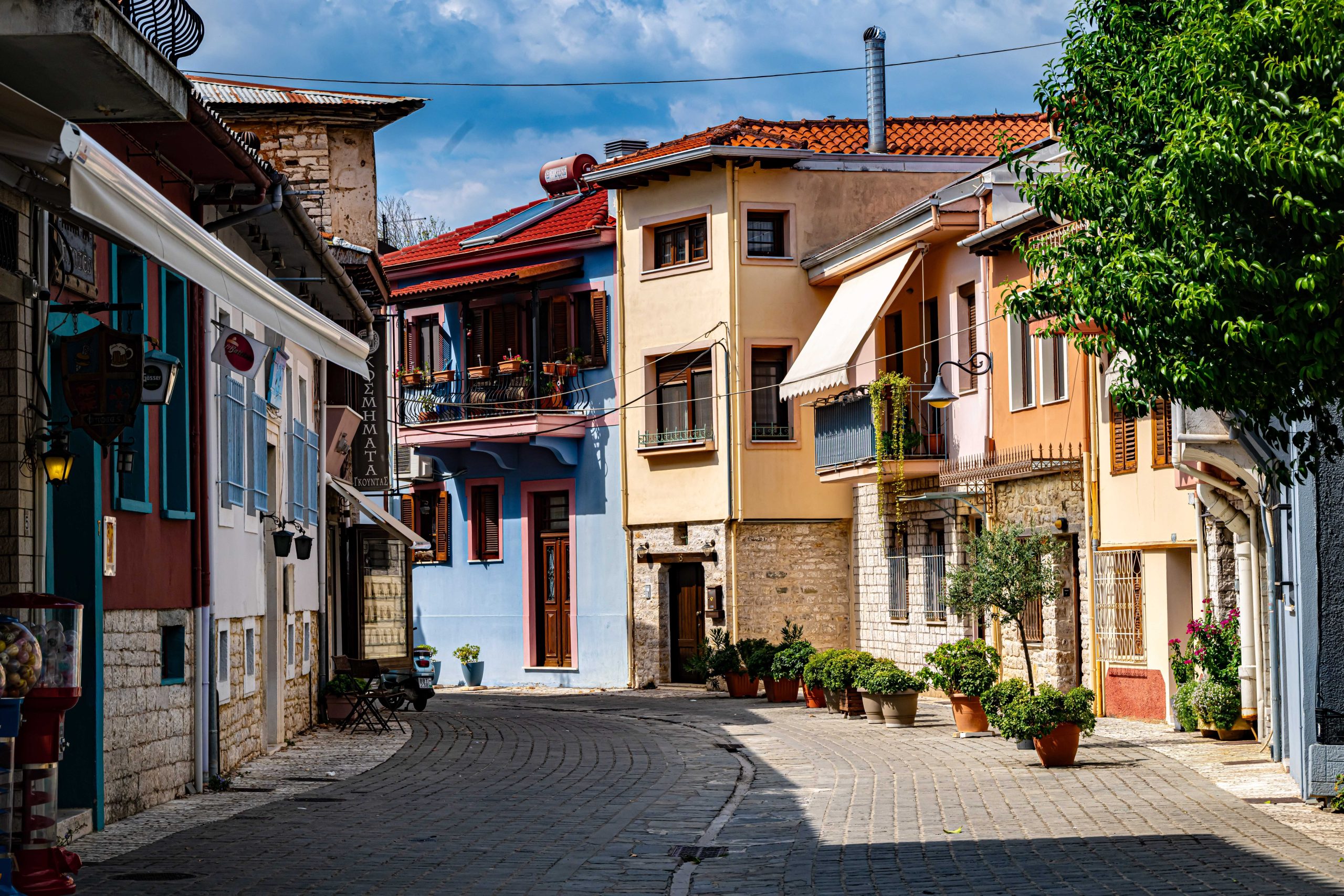 Γιάννενα – Ζαγοροχώρια | 28η Οκτωβρίου Image